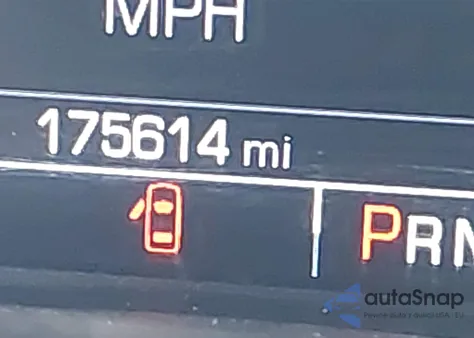 2017 Chevrolet Impala 1Lt z USA, uszkodzony, nr VIN 1G1105SA9HU179045